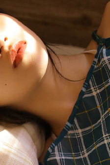 未婚女子